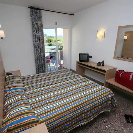 Ona Don Juan Hotell 4*